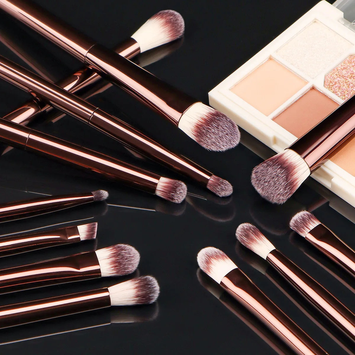 Makeup Brushes Powder Foundation Concealer Blusher Bronzer Eye Shadow Eyebrow Eyeliner Sculpting Brush